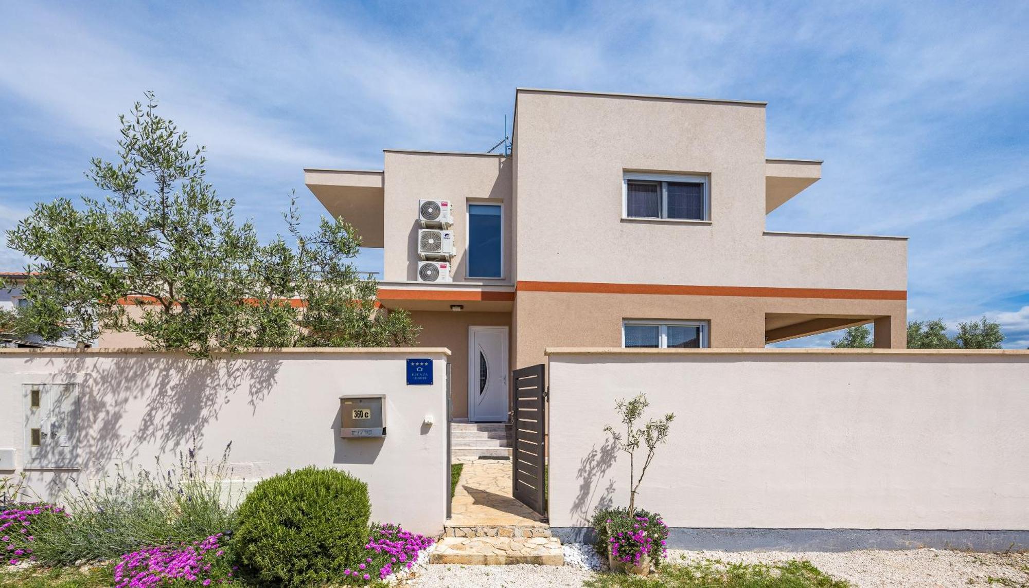 Villa Sunny Olive بيروغ المظهر الخارجي الصورة